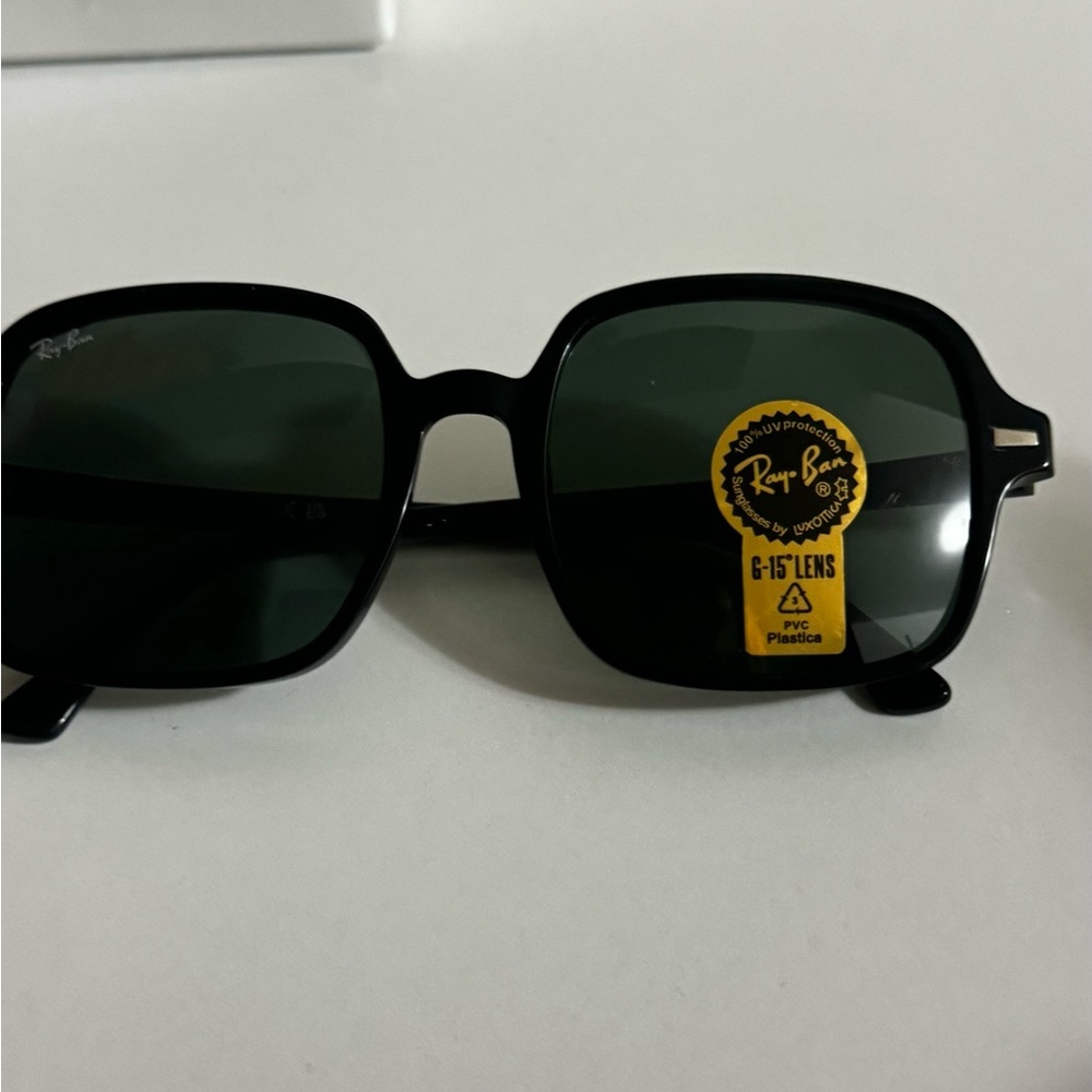 Ray-Ban Dark Gray Square Sunglasses